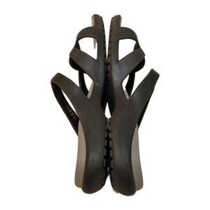 Crocs Size 10 Meleen Twist Black Casual Strappy Slip On Slides Sandals